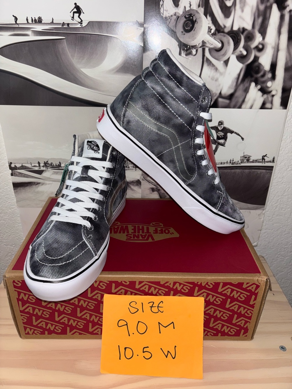 Vans Comfycush Sk8-Hi sz 9.0 Men’s 10.5 Women’s